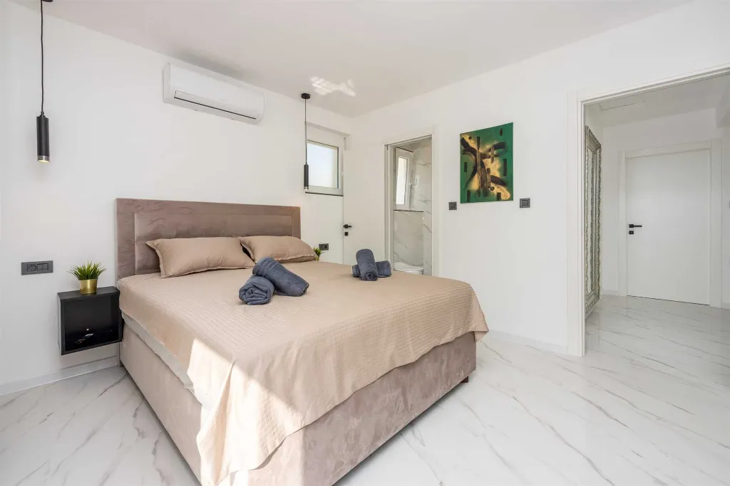 Modern Villa in Baška for Up to 8 Guests