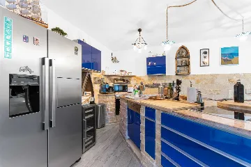 4-Bedroom Villa with Pool and Terrace in Novi Vinodolski