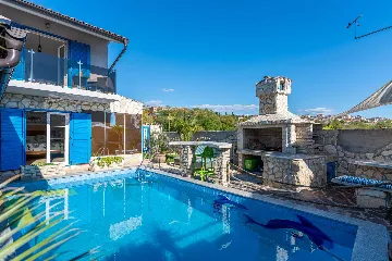 4-Bedroom Villa with Pool and Terrace in Novi Vinodolski