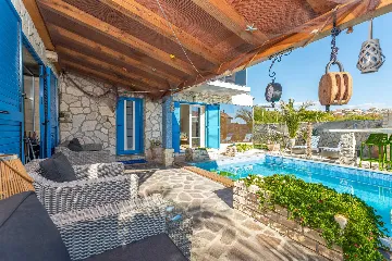 4-Bedroom Villa with Pool and Terrace in Novi Vinodolski