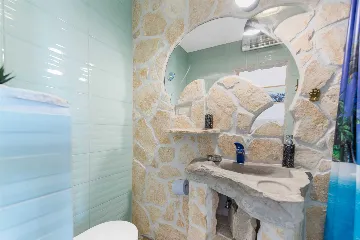 4-Bedroom Villa with Pool and Terrace in Novi Vinodolski