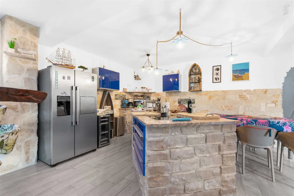 4-Bedroom Villa with Pool and Terrace in Novi Vinodolski