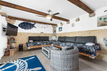 4-Bedroom Villa with Pool and Terrace in Novi Vinodolski