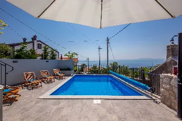 4-Bedroom Villa with Pool and Sea Views in Hreljin