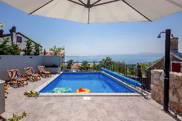 4-Bedroom Villa with Pool and Sea Views in Hreljin