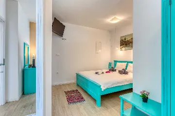 4-Bedroom Villa with Pool and Sea Views in Hreljin