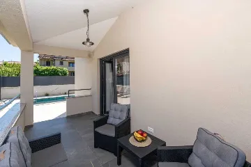 Villa with Private Pool in Tar, Croatia