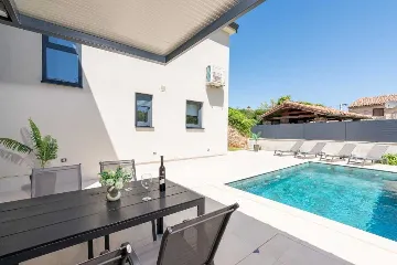 Villa with Private Pool in Tar, Croatia