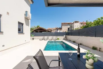 Villa with Private Pool in Tar, Croatia