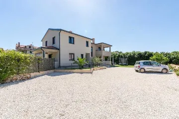 Villa with Private Pool in Tar, Croatia