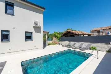 Villa with Private Pool in Tar, Croatia