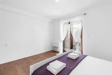 Porec Villa with Pool & Space for 16