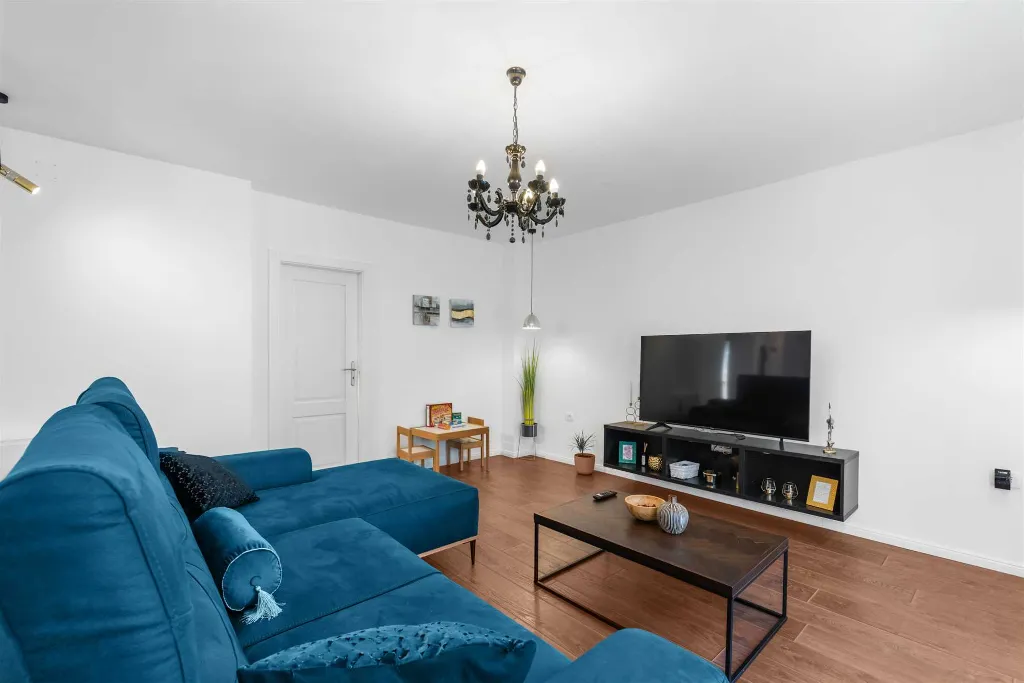 Porec Villa with Pool & Space for 16