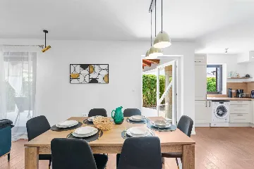 Porec Villa with Pool & Space for 16