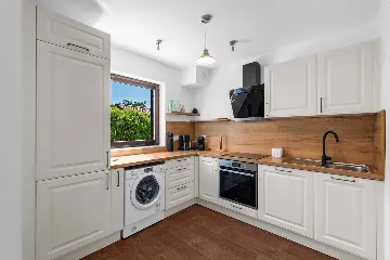 Porec Villa with Pool & Space for 16