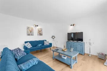 Porec Villa with Pool & Space for 16