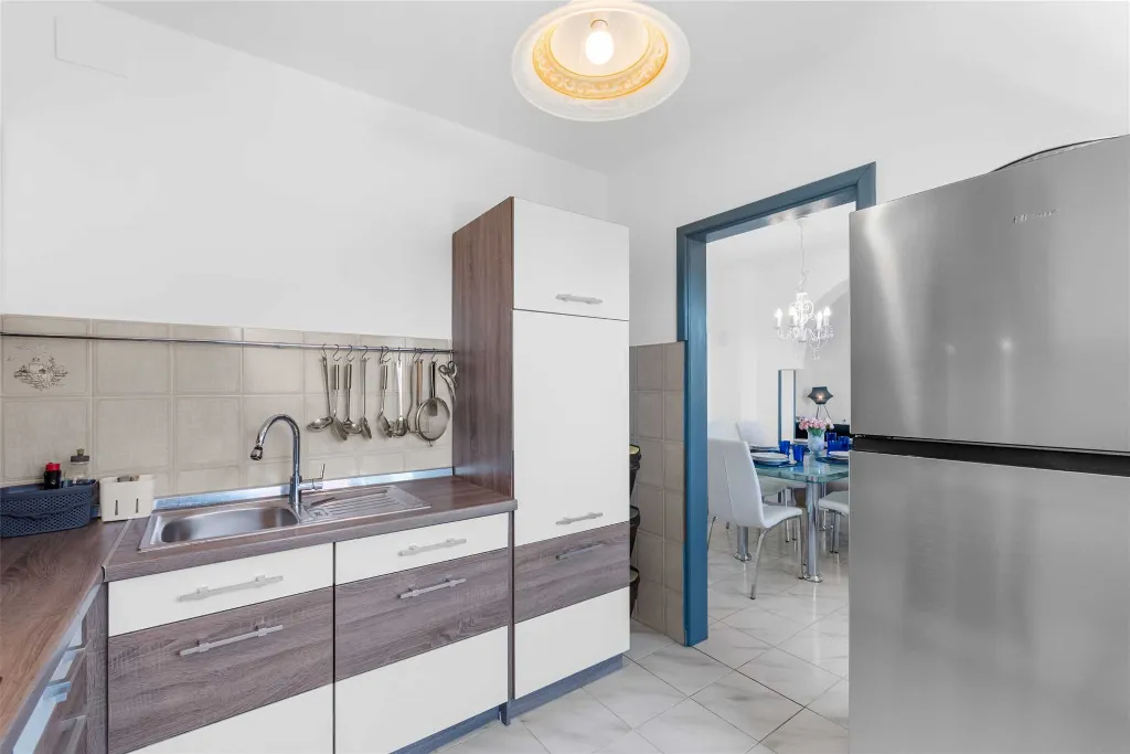 Porec Villa with Pool & Space for 16