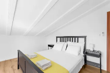 Porec Villa with Pool & Space for 16