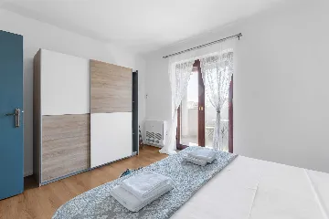 Porec Villa with Pool & Space for 16