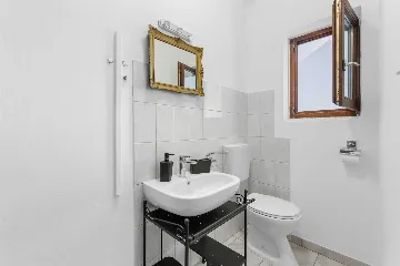 Porec Villa with Pool & Space for 16