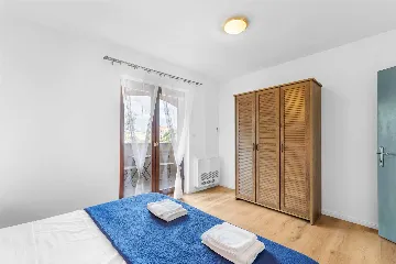 Porec Villa with Pool & Space for 16