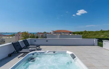 Villa with Private Heated Pool in Novigrad