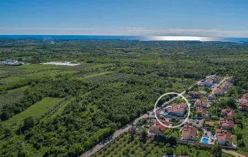 4-Bedroom Villa with Private Pool in Kaštelir