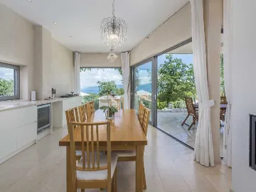 Villa with Private Pool and Garden in Drenje