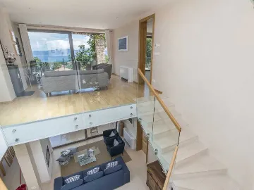 Villa with Private Pool and Garden in Drenje