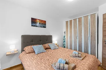 3-Bedroom Villa with Private Pool in Mali Golji