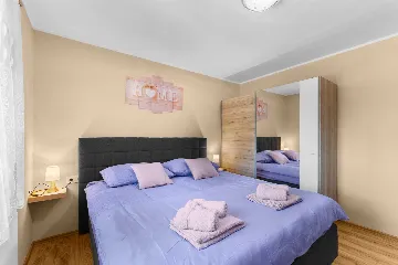 3-Bedroom Villa with Private Pool in Mali Golji