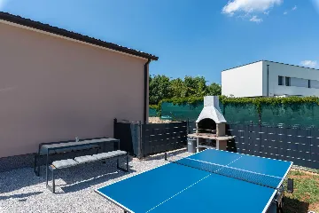 3-Bedroom Villa with Private Pool in Mali Golji