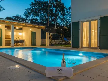 Rojnići 3-Bedroom Villa with Private Pool