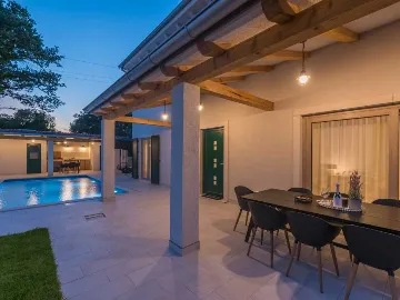 Rojnići 3-Bedroom Villa with Private Pool