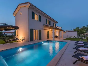 Rojnići 3-Bedroom Villa with Private Pool