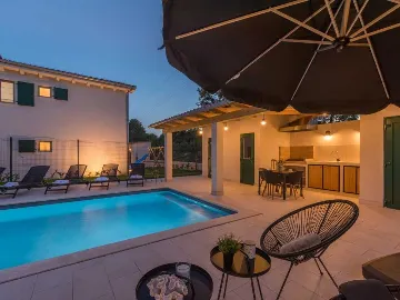 Rojnići 3-Bedroom Villa with Private Pool