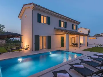 Rojnići 3-Bedroom Villa with Private Pool