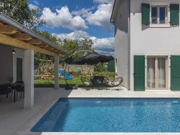 Rojnići 3-Bedroom Villa with Private Pool