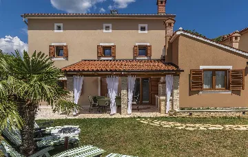 Villa in Labin for Up to 8 Guests
