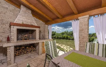 Villa in Labin for Up to 8 Guests