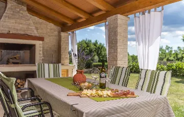 Villa in Labin for Up to 8 Guests