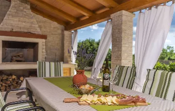 Villa in Labin for Up to 8 Guests