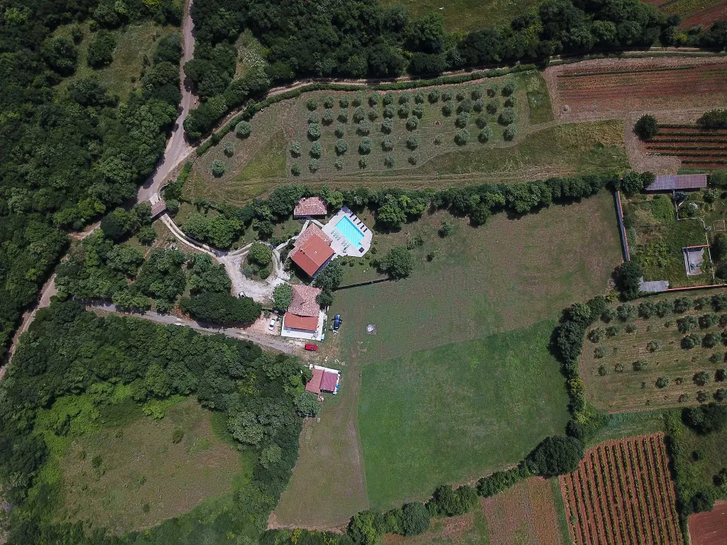4-Bedroom Villa in Valtura with Private Pool