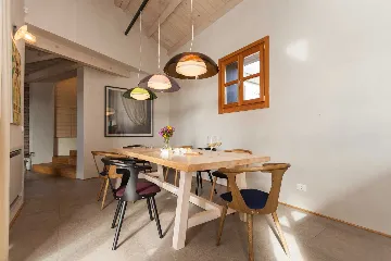 Air-Conditioned Villa with Heated Pool in Kanfanar