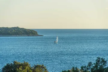 5-Bedroom Villa in Vrsar for Up to 10 Guests