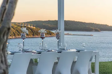 5-Bedroom Villa in Vrsar for Up to 10 Guests