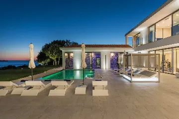 5-Bedroom Villa in Vrsar for Up to 10 Guests