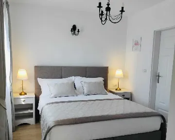 4-Bedroom Villa in Tar, Croatia (Up to 10 guests)