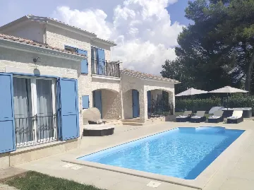 4-Bedroom Villa in Tar, Croatia (Up to 10 guests)