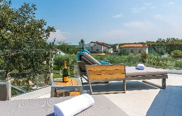 4-Bedroom Villa in Fiorini, Croatia (Sleeps 8)